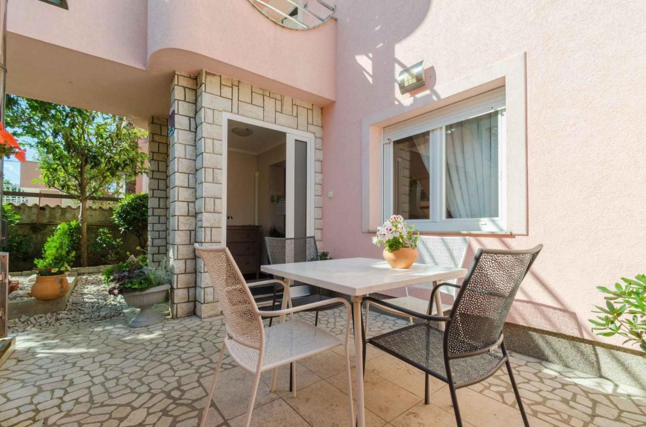 Two-Bedroom Apartment In Crikvenica Xcvii Exterior photo