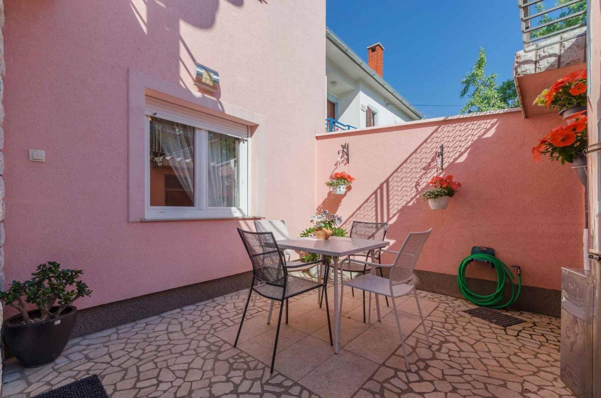 Two-Bedroom Apartment In Crikvenica Xcvii Exterior photo